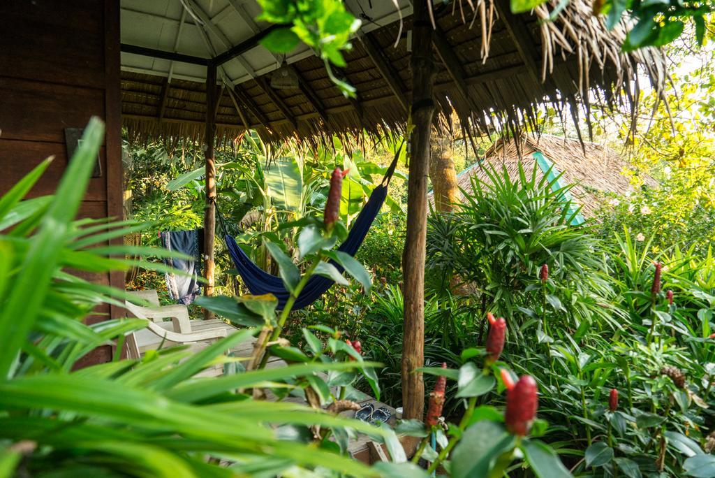 Rabbit Bungalow Koh Phayam Exterior foto